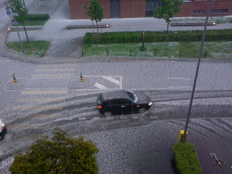 100511_Luzern_Hagel_806x604_DSC01904