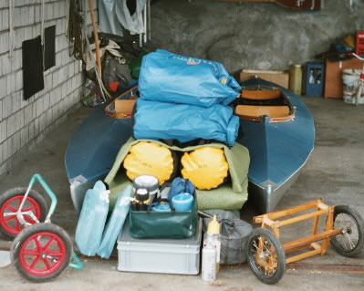 FaltBooteWasAllesReinpasst