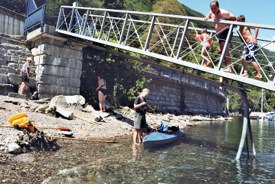 2005_LagoMaggioreImage_021_21_400x267