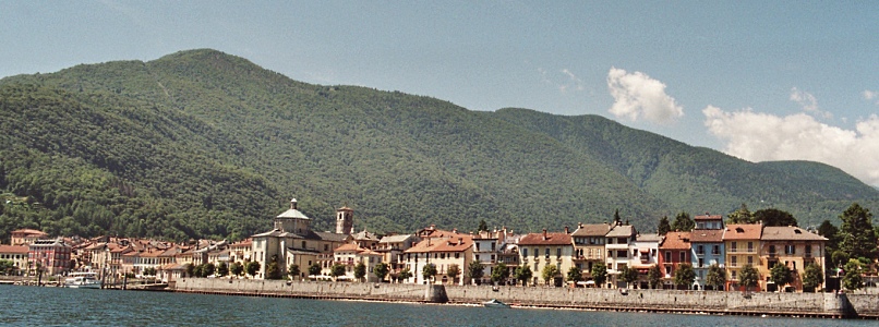 2005_LagoMaggioreImage_024_24_806x300