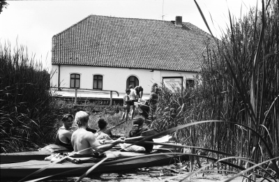 1990_PaddeltourSommer27_sw_400x261