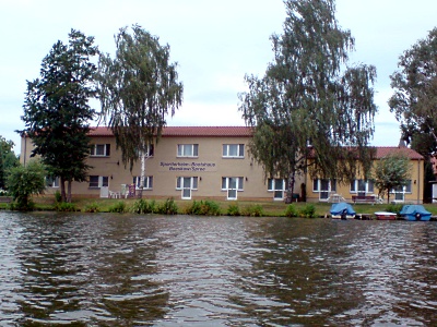 08Sommer_BeeskowSportlerheimBootshaus_DSC00804_mini