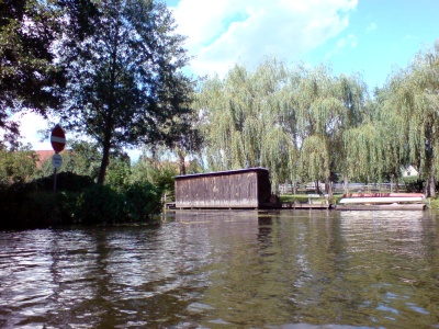 08Sommer_WerderGaststaetteAmSpreeufer_DSC00751_mini