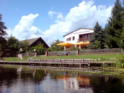 08Sommer_WerderGaststaetteAmSpreeufer_DSC00752_mini