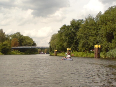 08Sommer_SpreeFuerstenwaldeVorAltstadtbruecke_DSC00850_mini