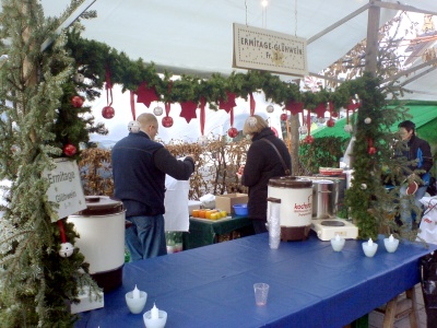 071201_BeckenriedKulturvereinGluehweinstand_DSC02021_mini