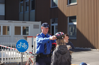 0080316_StansKantonspolizeiNWTagDerOffenenTuer31_mini