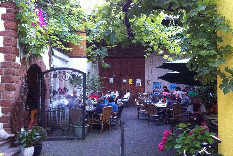 120808_Schweich_Strausswirtschaft_Thesen_IMG_2782