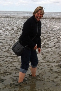 120810_Norddeich_waten_im_Schlamm_02_200x300