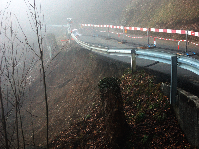 130106_Wiesenbergstrasse_Rutschung_DSC_0528_806x604